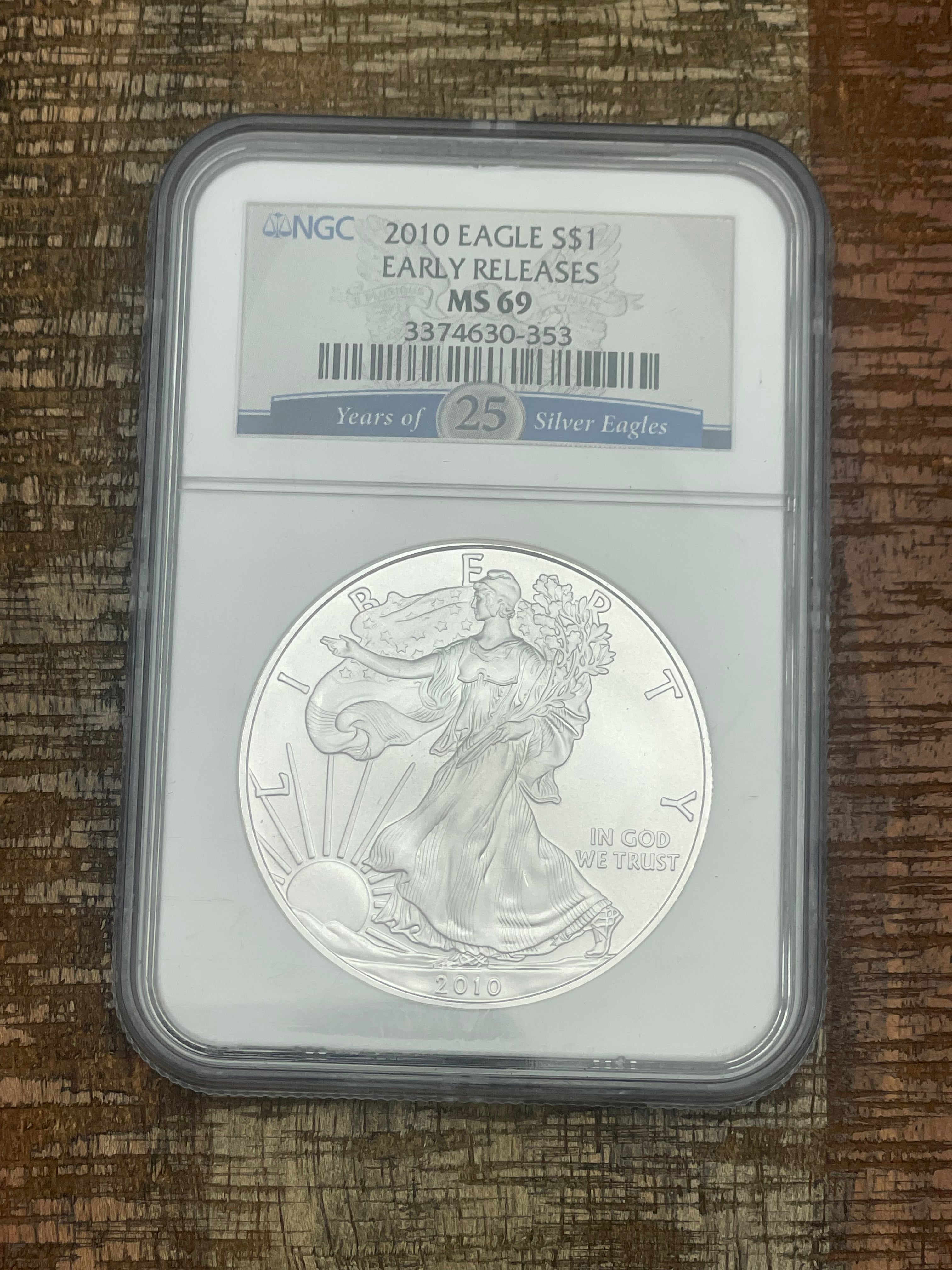 2010 $1 US American Silver Eagle NGC MS69 ~ Early Releases