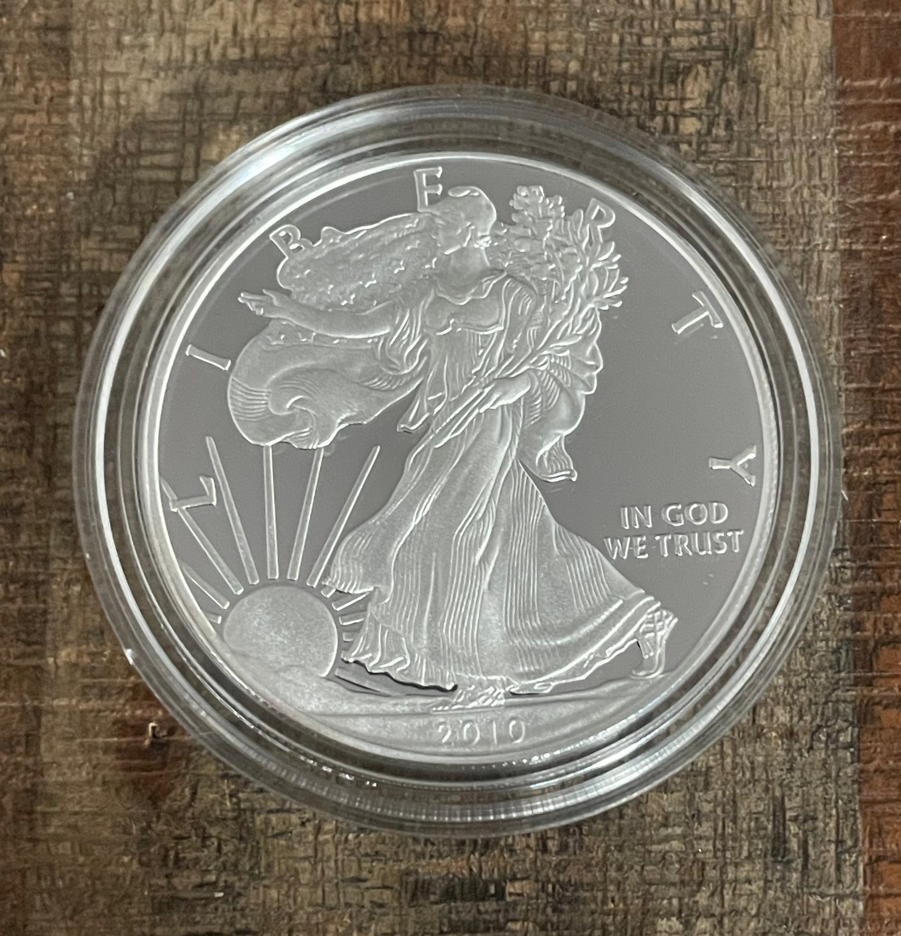 2010-W $1 US American Silver Eagle Proof Coin~Capsule, Presentation Case, COA, and Box included.