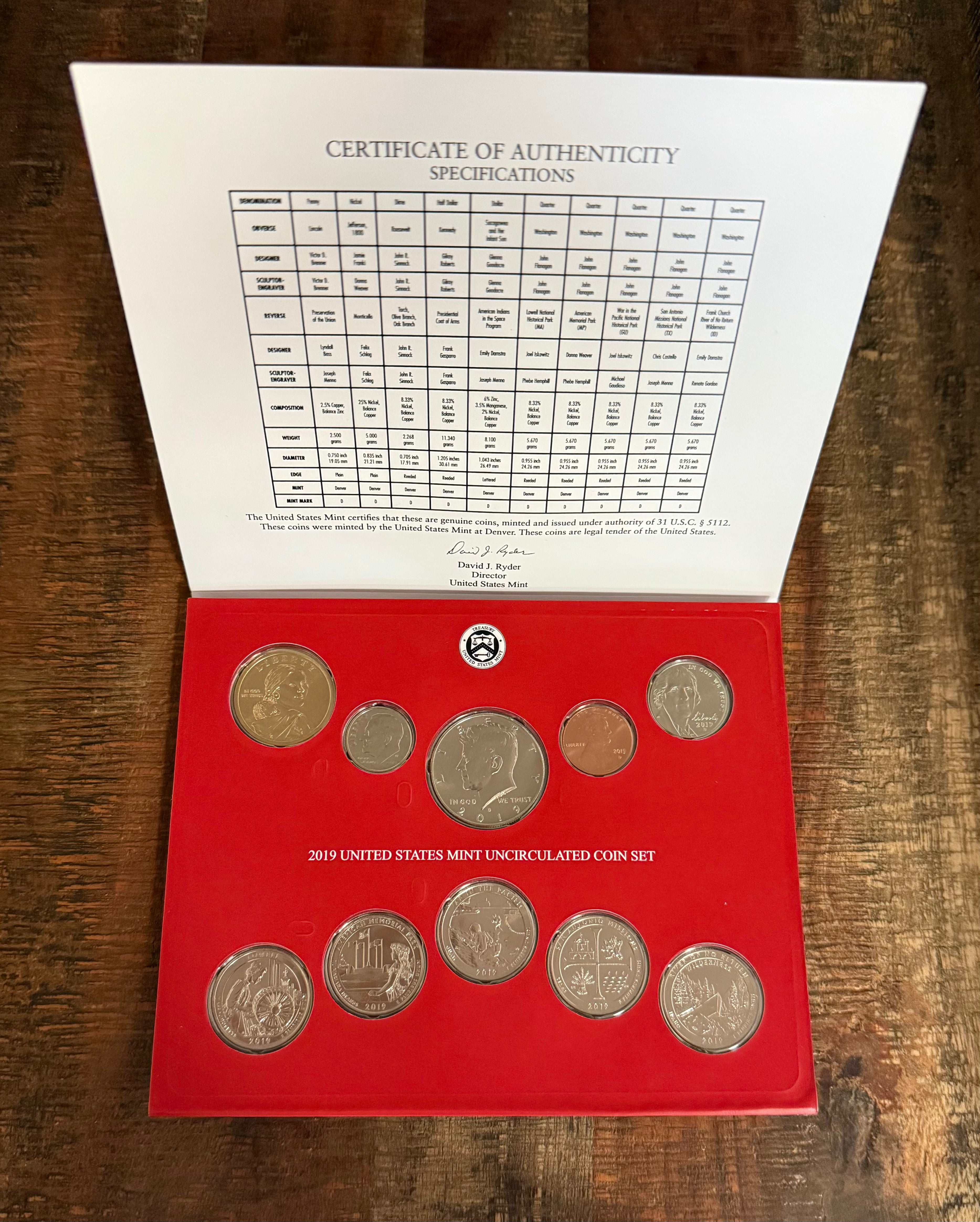 2019 P & D ~ US Mint Uncirculated Coin Set ~ In OGP with COA