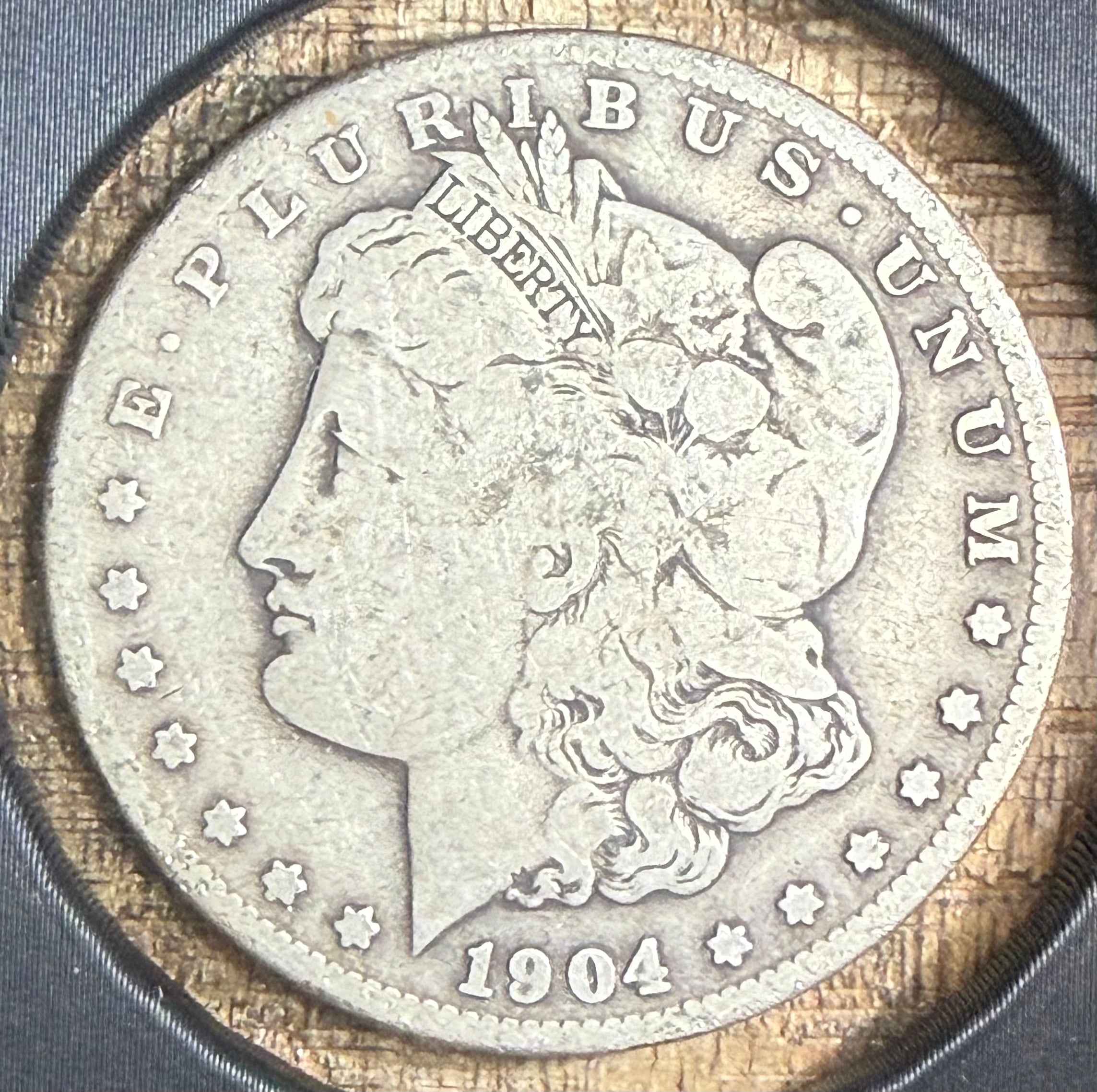 1904-S $1 US Morgan Silver Dollar