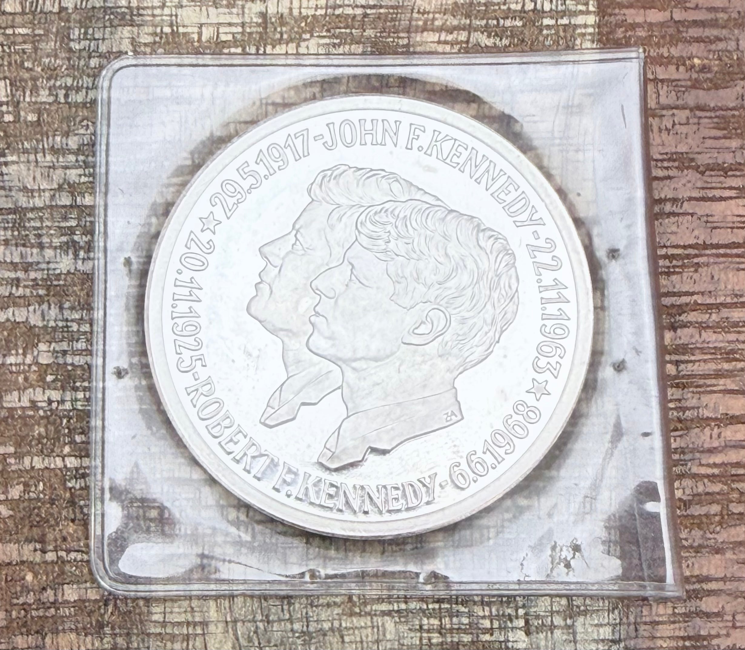 Rare Silver 50 Grams - John F. Kennedy, Robert F. Kennedy - Round .999 Fine Silver