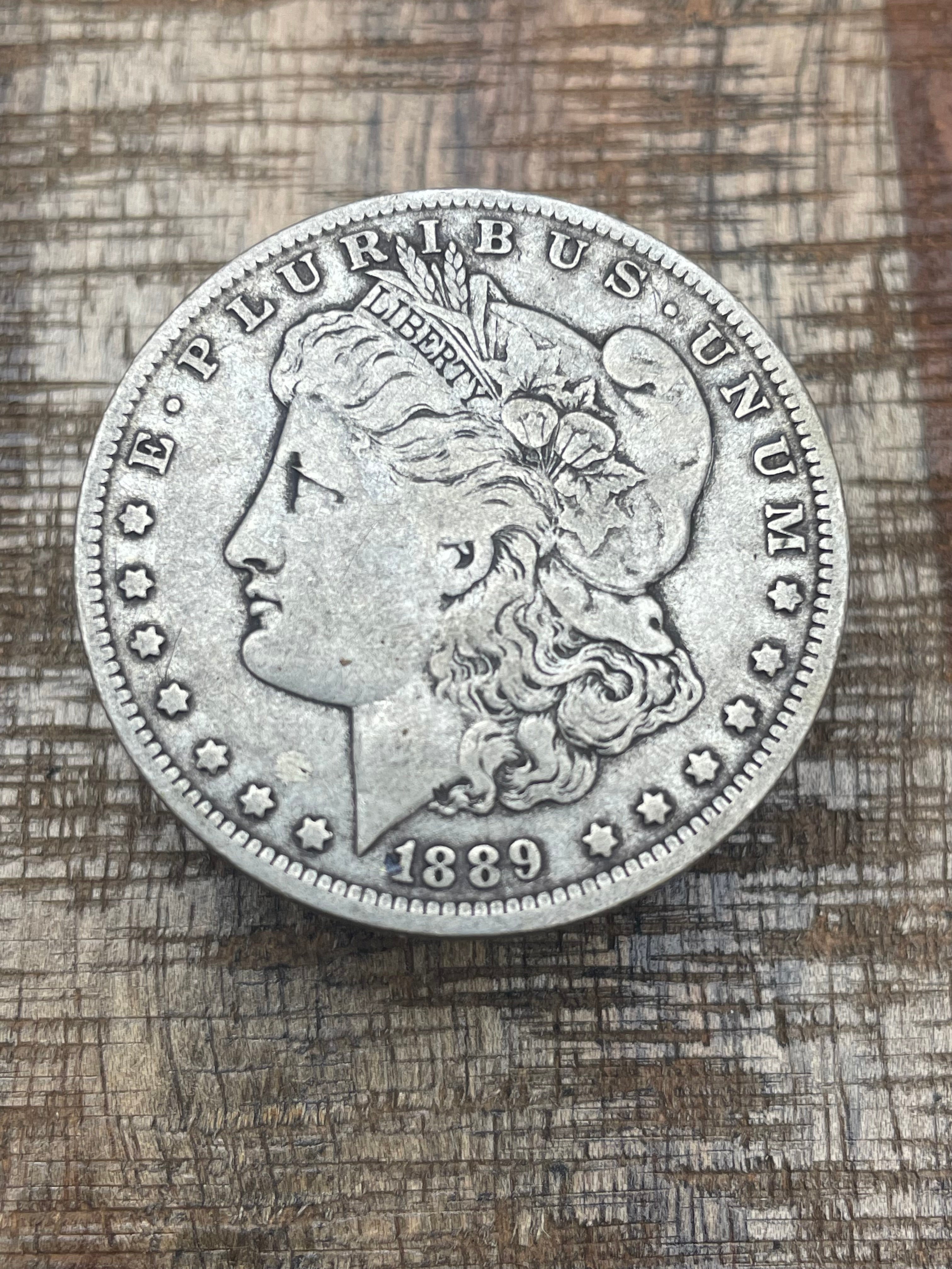 1889-O $1 US Morgan Silver Dollar