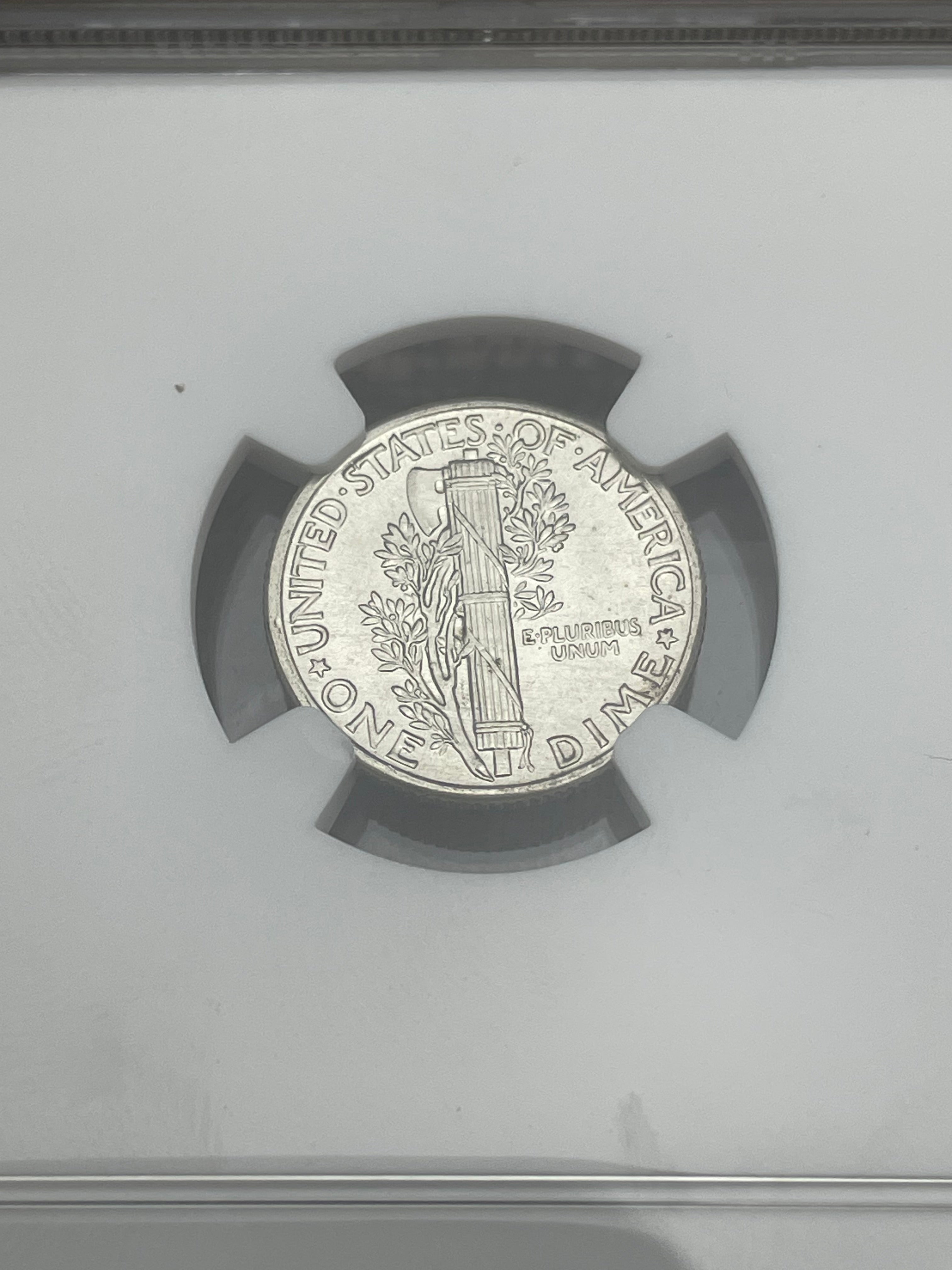 1935  10C Mercury Dime ~ NGC MS64 FB