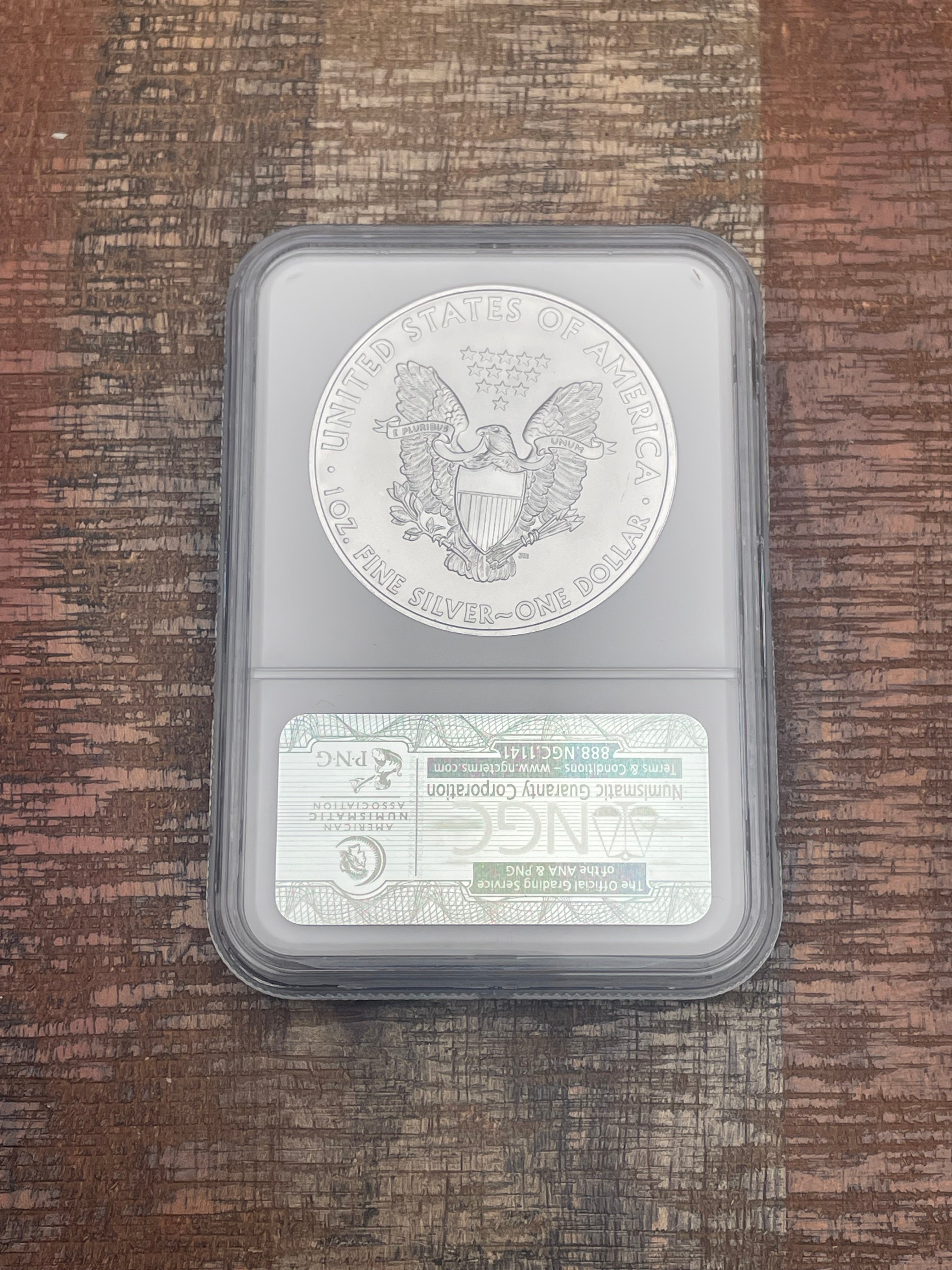 2010 $1 US Silver Eagle ~ NGC MS69~ Early Release