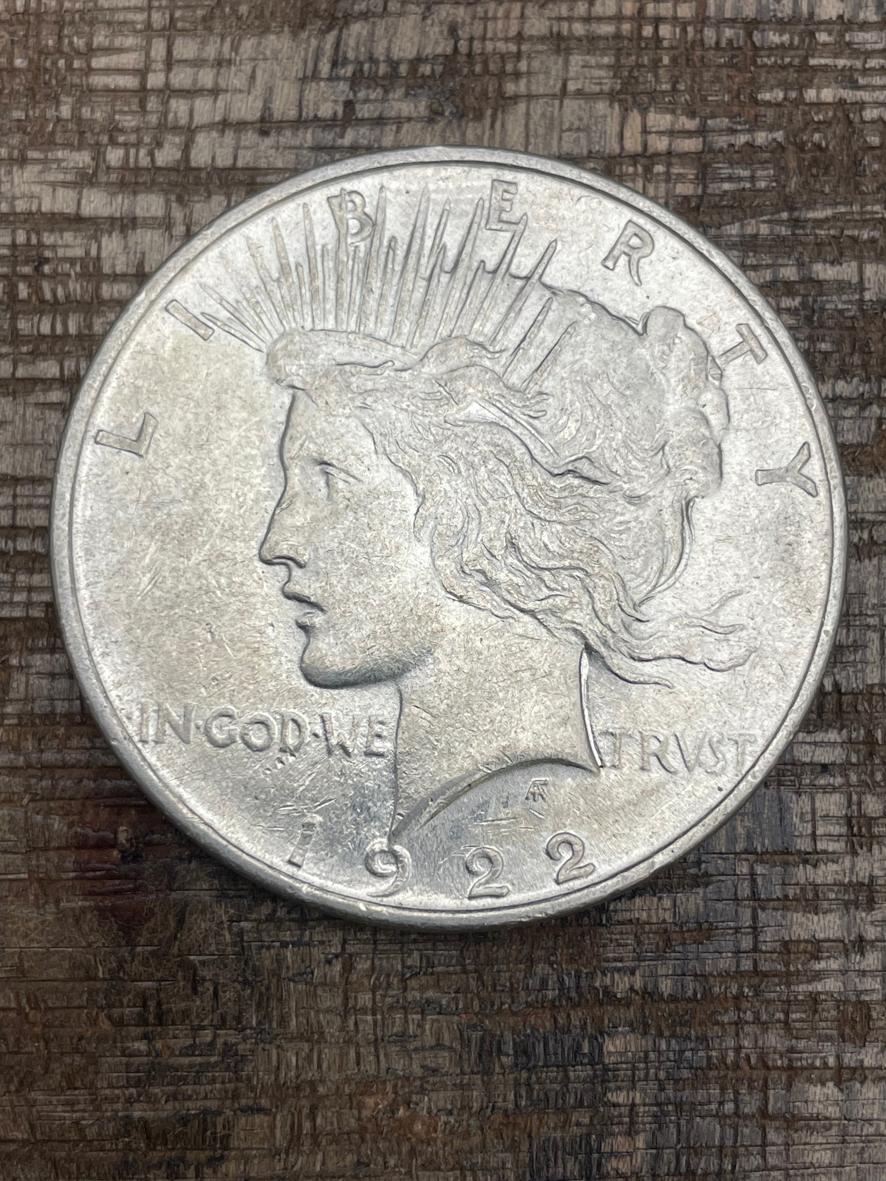 1922-D $1 US Silver Peace Dollar