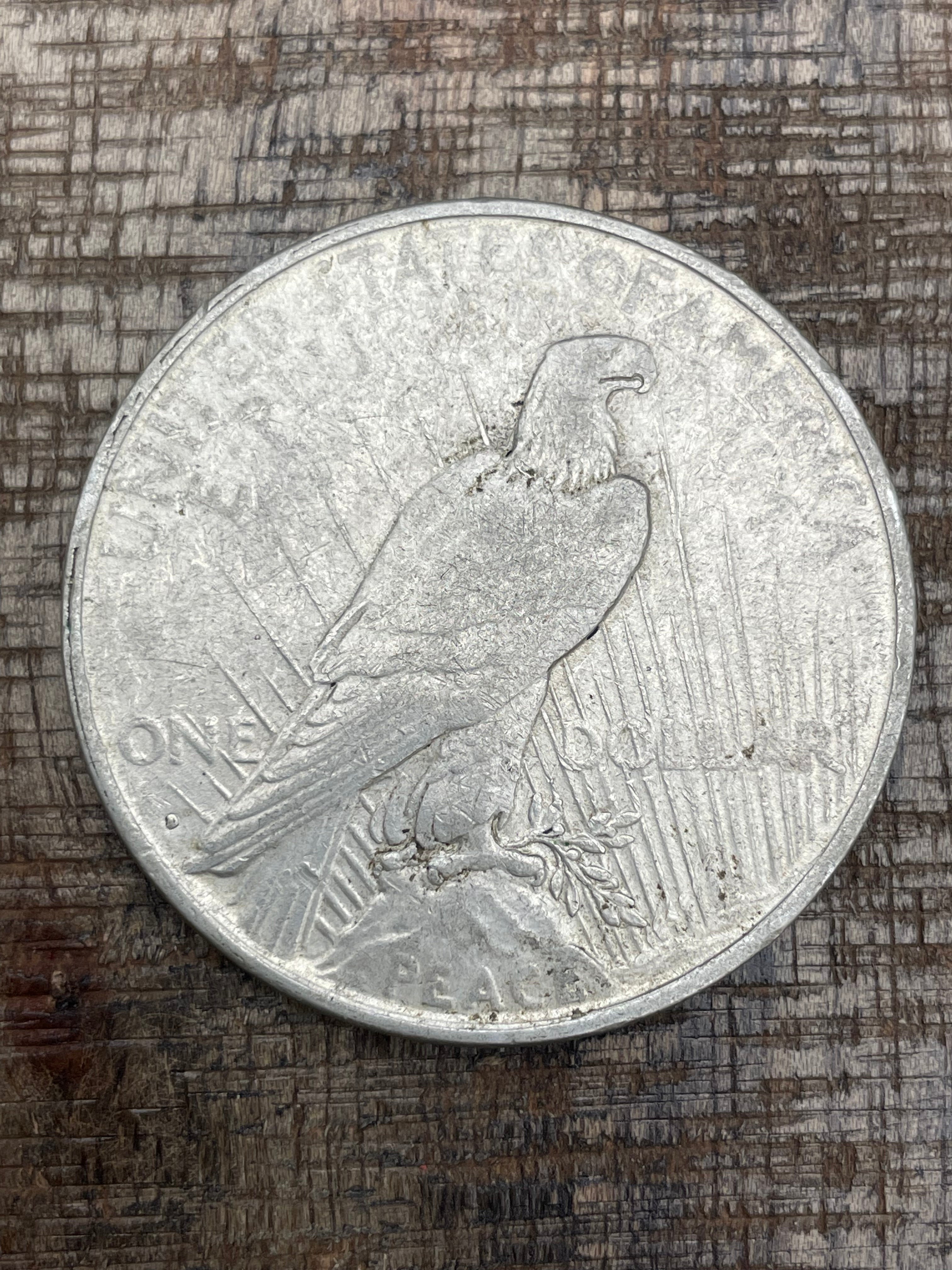 1922-D $1 US Silver Peace Dollar