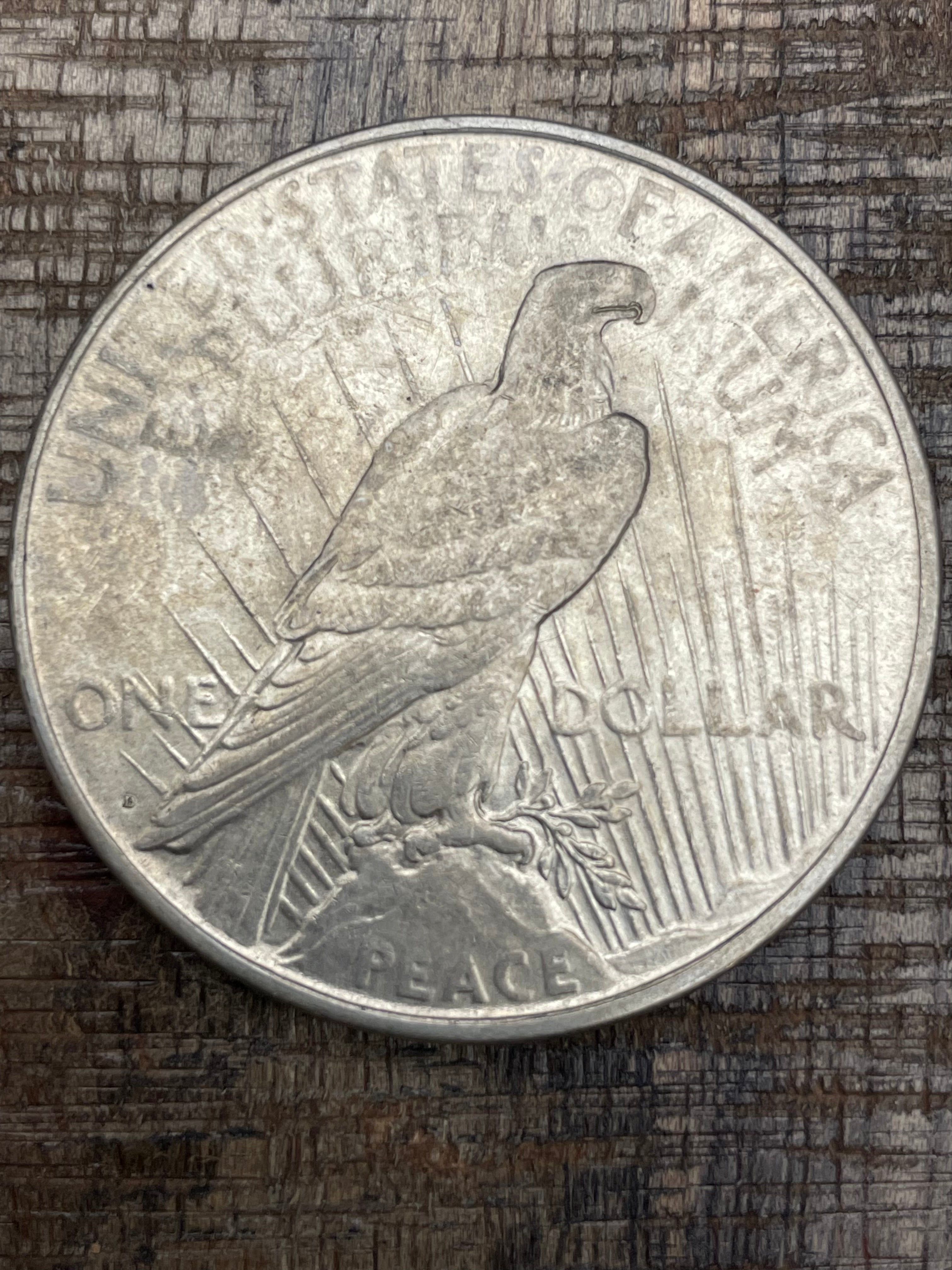 1922-D $1 US Silver Peace Dollar