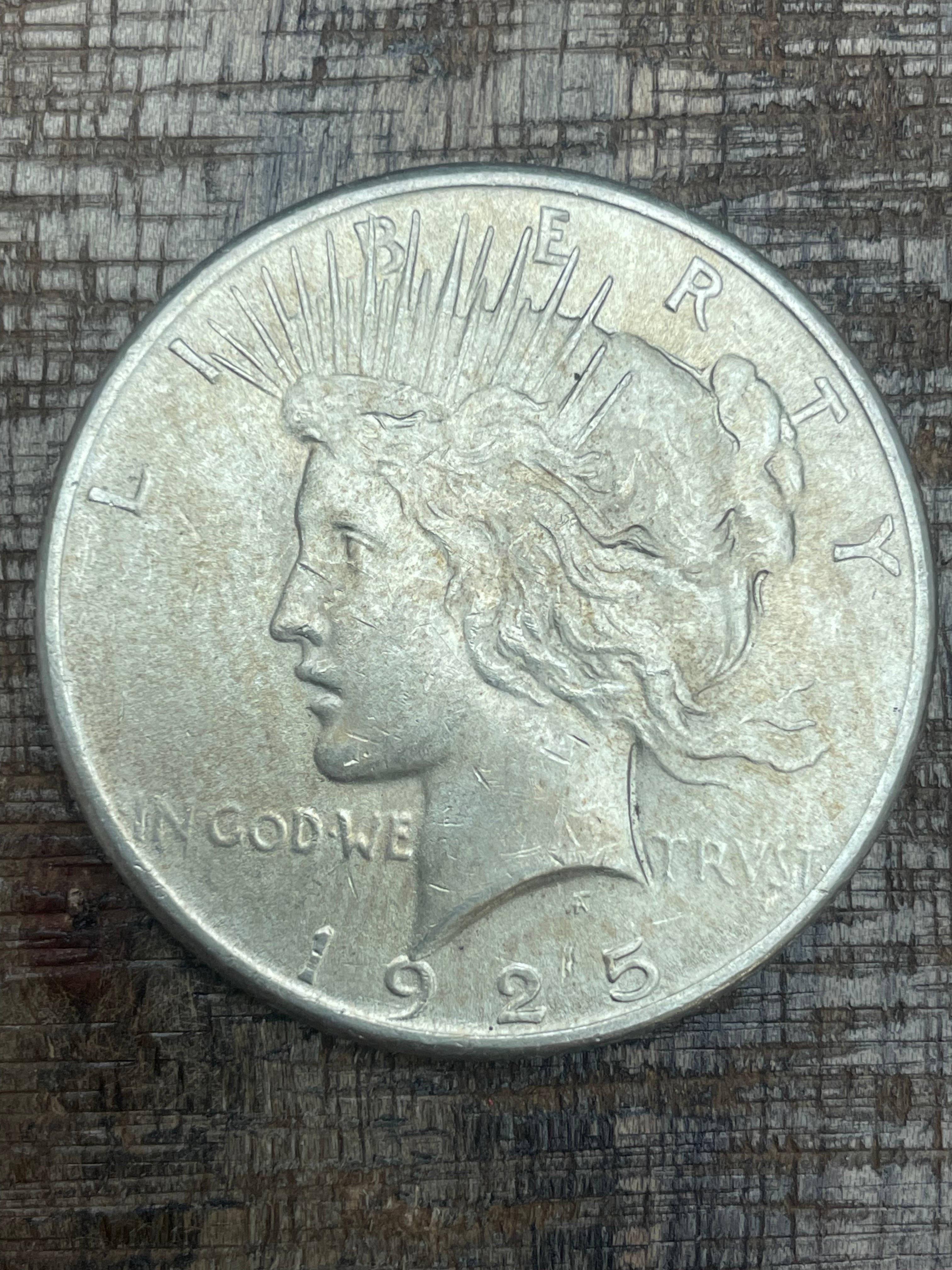 1925 $1 US Silver Peace Dollars