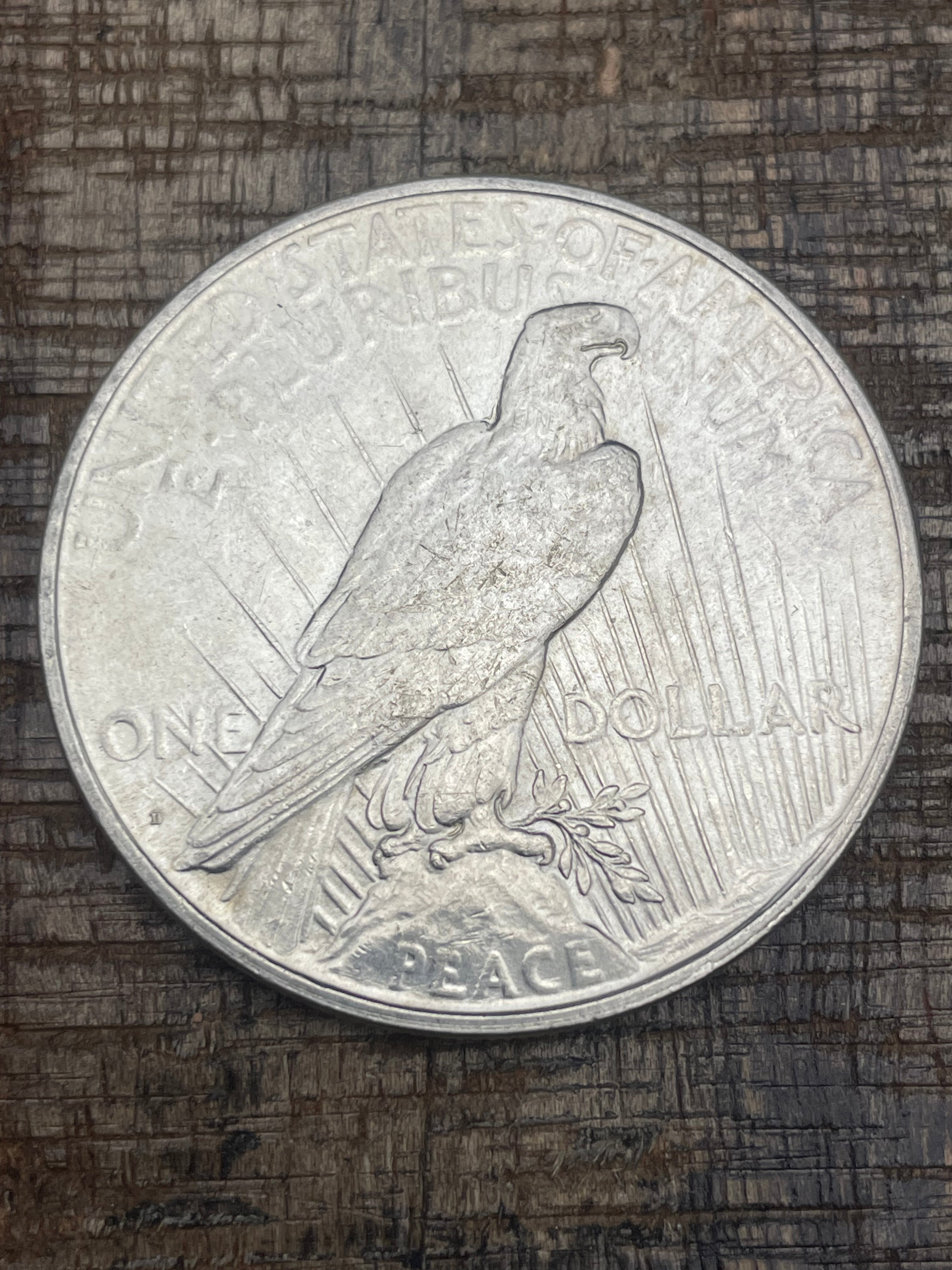 1922-D $1 US Silver Peace Dollar