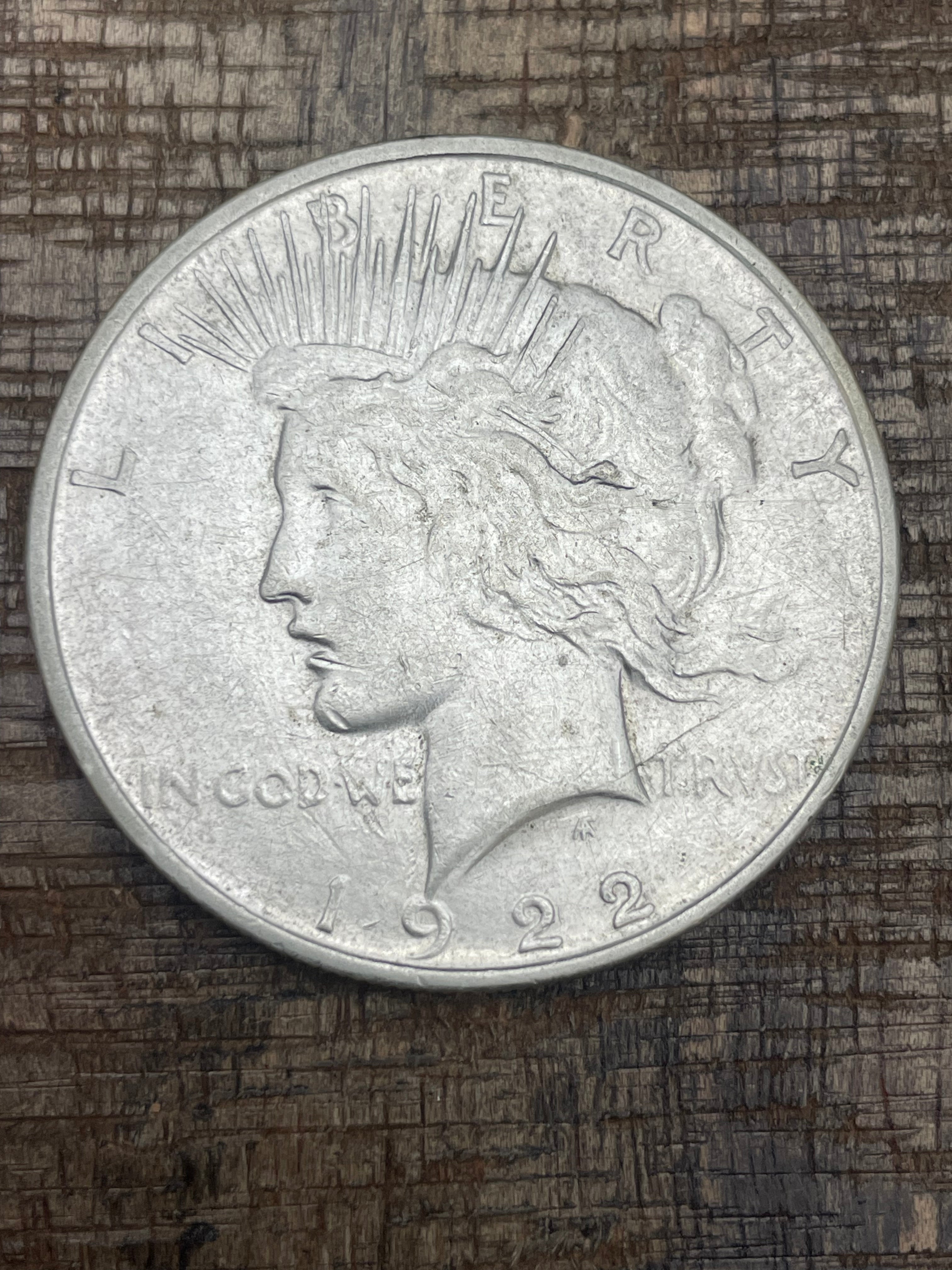 1922-D $1 US Silver Peace Dollar
