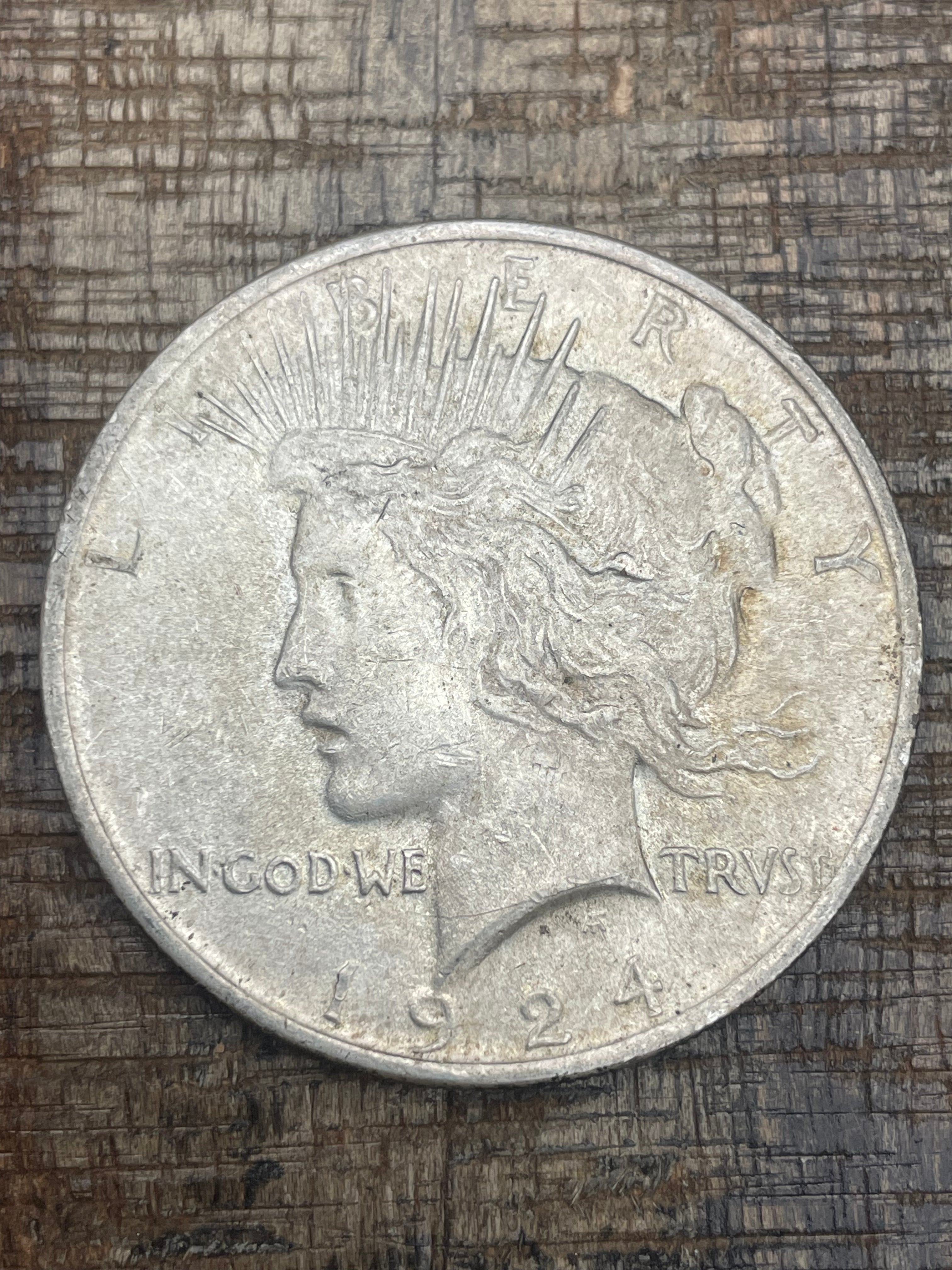 1924 $1 US Silver Peace Dollar