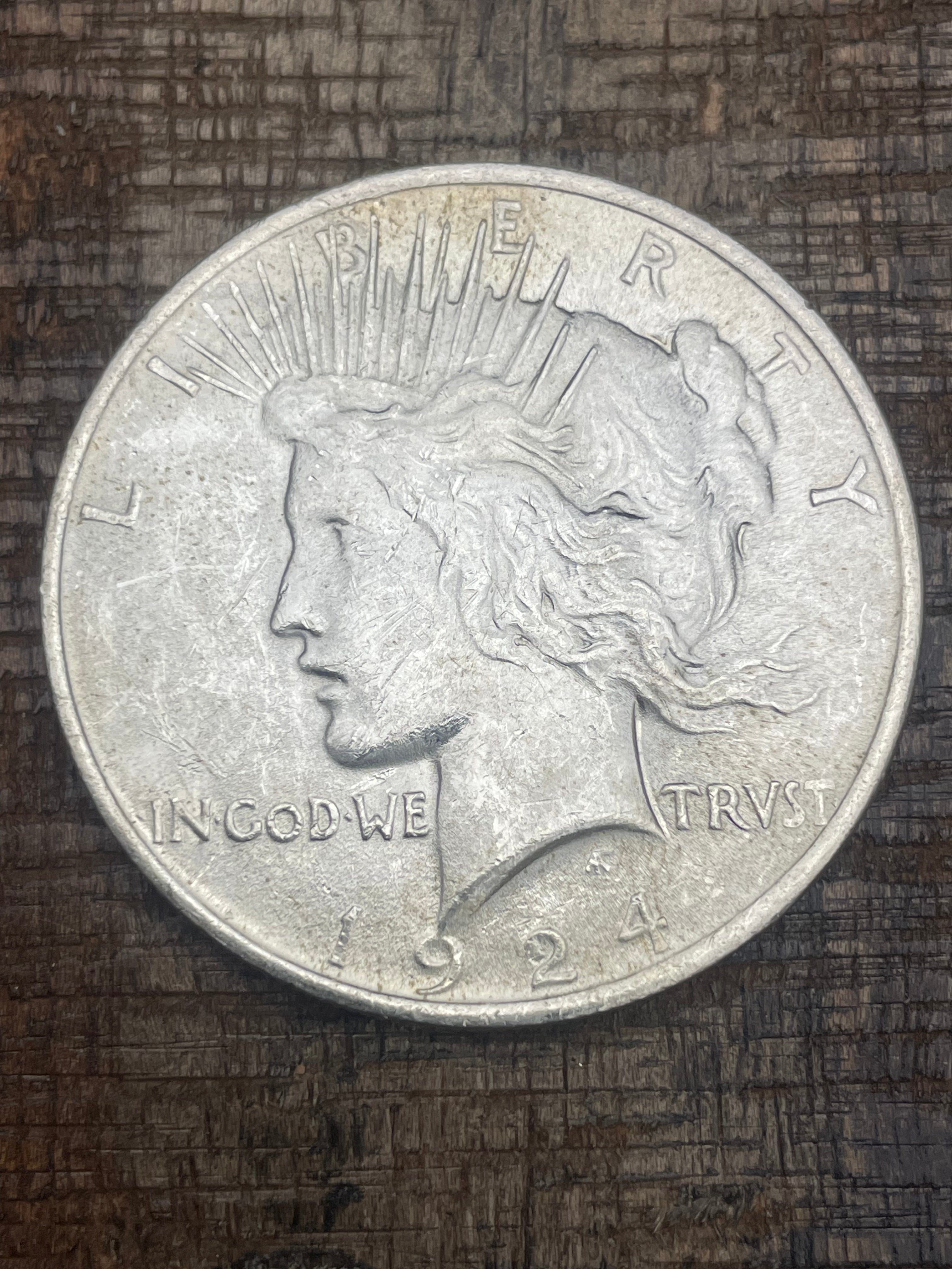 1924 $1 US Silver Peace Dollar