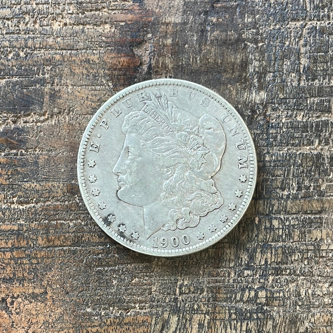 1900-O $1 US Morgan Silver Dollar