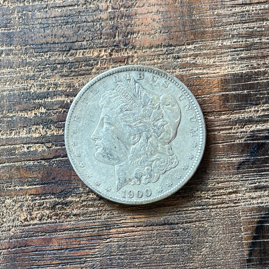 1900-O $1 US Morgan Silver Dollar